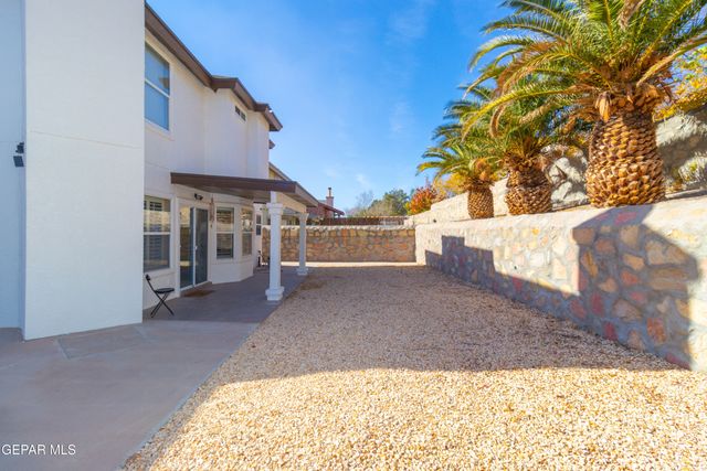 1325 JOHN RING Lane, El Paso, TX 79936