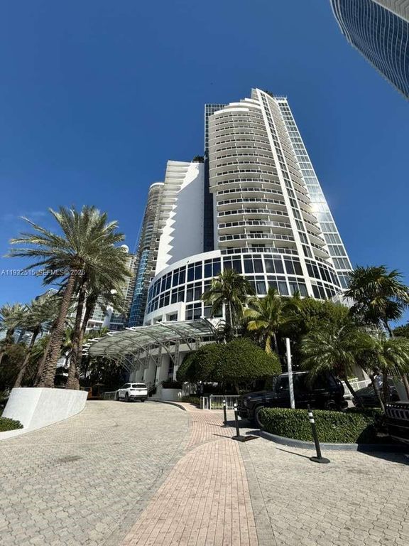 18001 Collins Ave 1006, Sunny Isles Beach, FL 33160