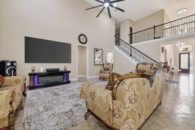 710 Butterfly Garden Trail, Richmond, TX 77406