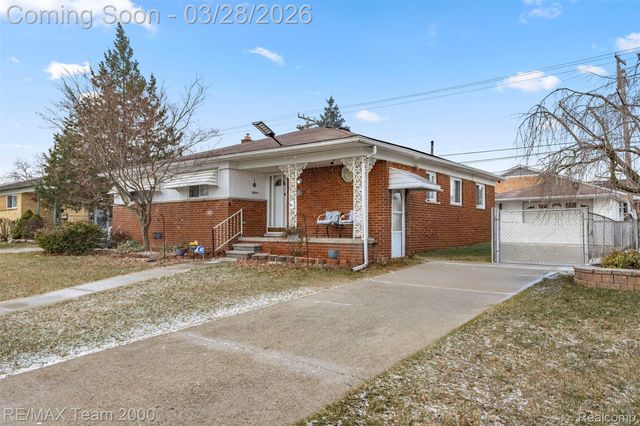 7175 Amboy Street, Dearborn Heights, MI 48127