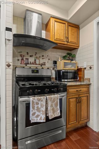 7175 Amboy Street, Dearborn Heights, MI 48127