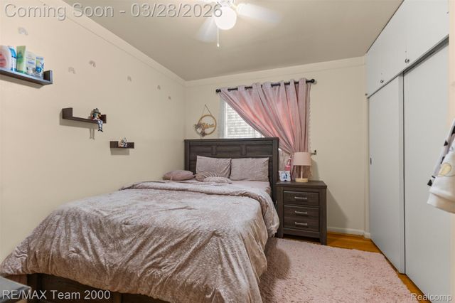 7175 Amboy Street, Dearborn Heights, MI 48127