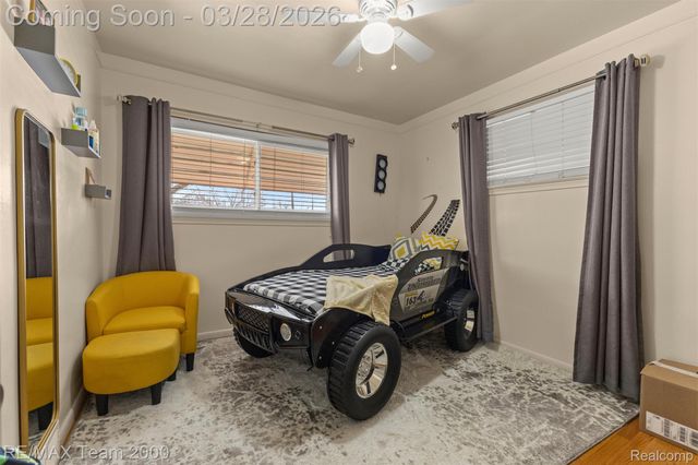 7175 Amboy Street, Dearborn Heights, MI 48127