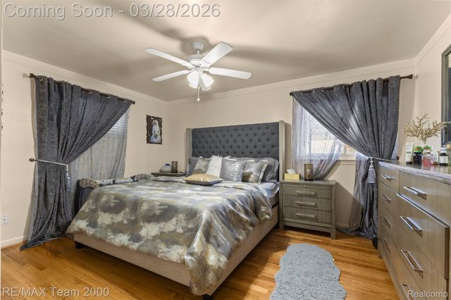 7175 Amboy Street, Dearborn Heights, MI 48127