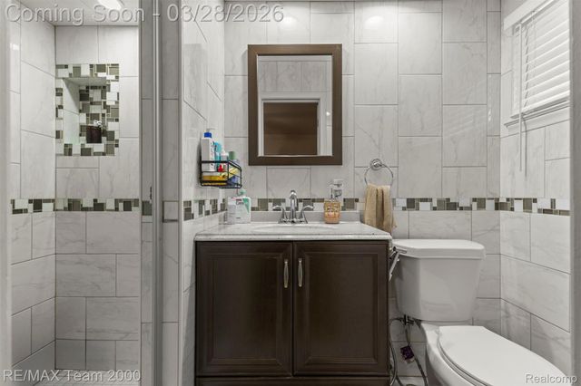 7175 Amboy Street, Dearborn Heights, MI 48127