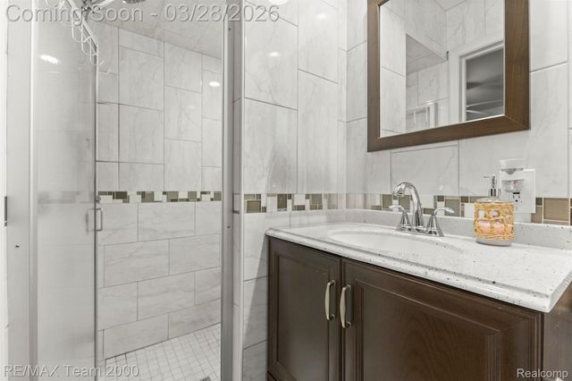 7175 Amboy Street, Dearborn Heights, MI 48127