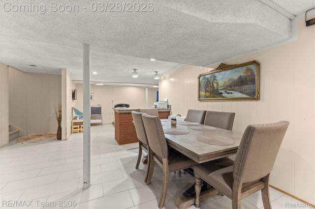 7175 Amboy Street, Dearborn Heights, MI 48127