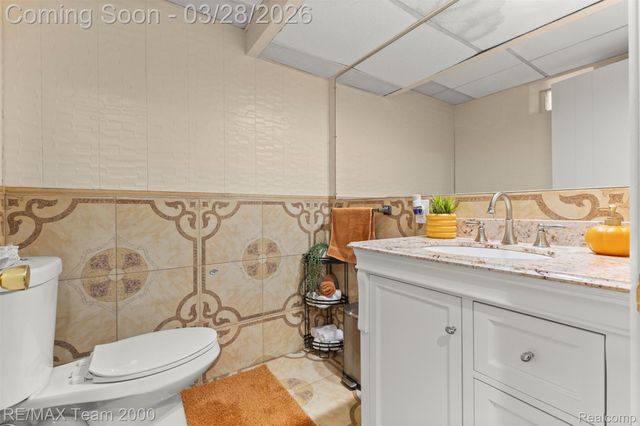 7175 Amboy Street, Dearborn Heights, MI 48127