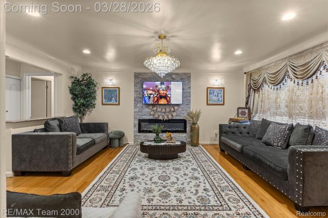 7175 Amboy Street, Dearborn Heights, MI 48127