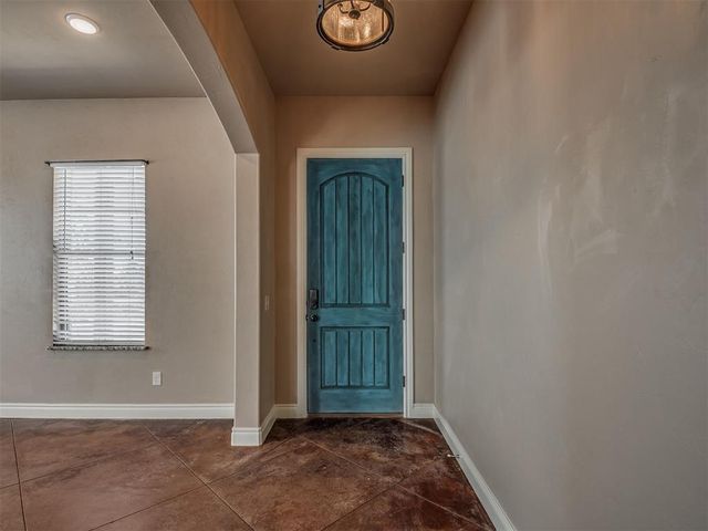 5750 Henney Place, Choctaw, OK 73020