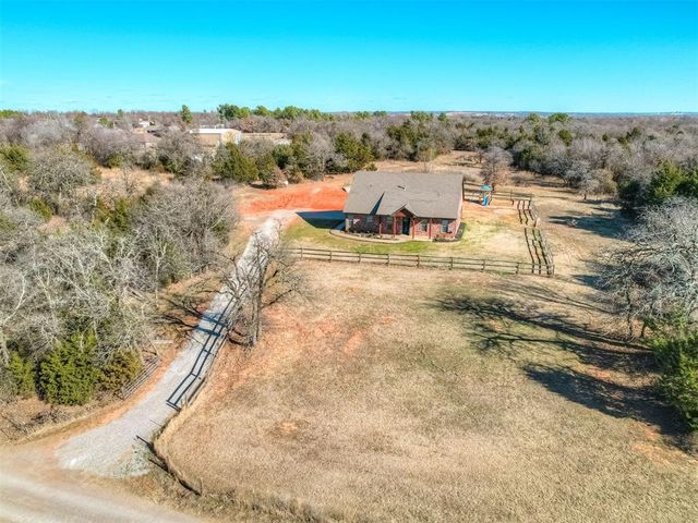 5750 Henney Place, Choctaw, OK 73020