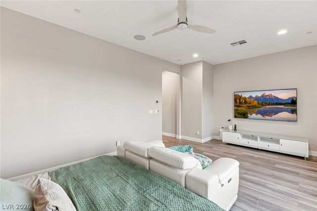 9935 Justin Earl Avenue, Las Vegas, NV 89149