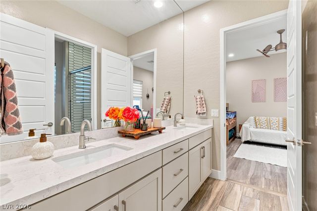 9935 Justin Earl Avenue, Las Vegas, NV 89149