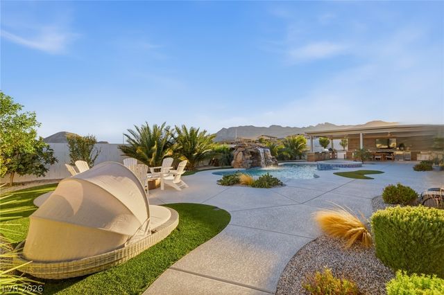 9935 Justin Earl Avenue, Las Vegas, NV 89149