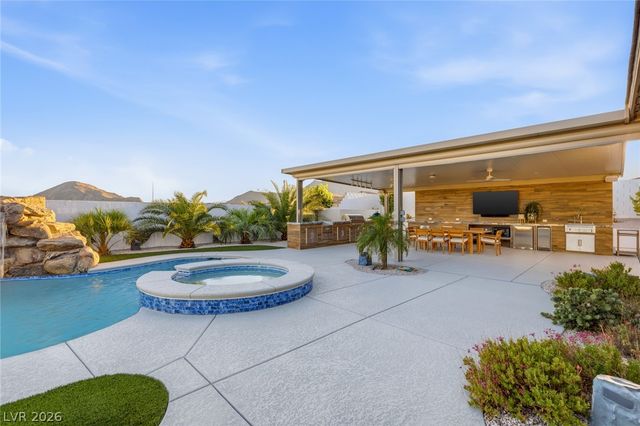 9935 Justin Earl Avenue, Las Vegas, NV 89149
