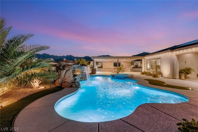 9935 Justin Earl Avenue, Las Vegas, NV 89149