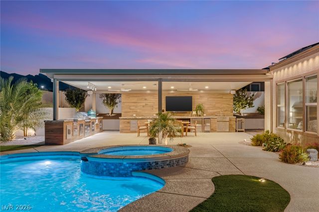 9935 Justin Earl Avenue, Las Vegas, NV 89149