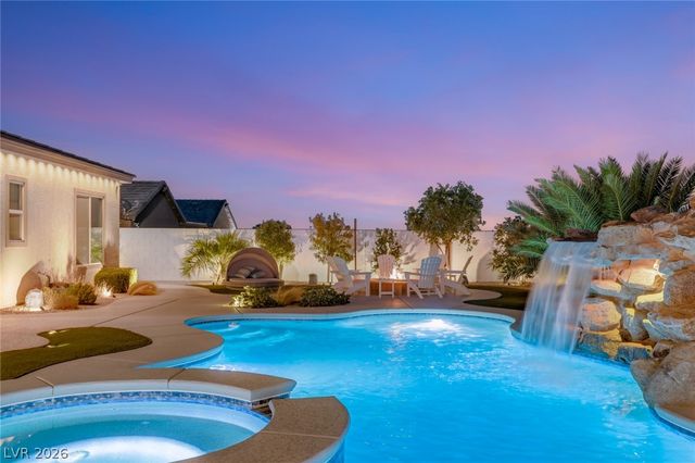 9935 Justin Earl Avenue, Las Vegas, NV 89149