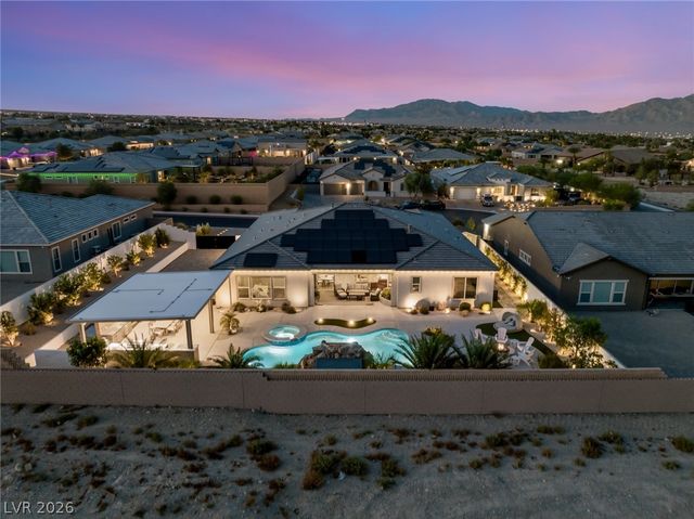 9935 Justin Earl Avenue, Las Vegas, NV 89149