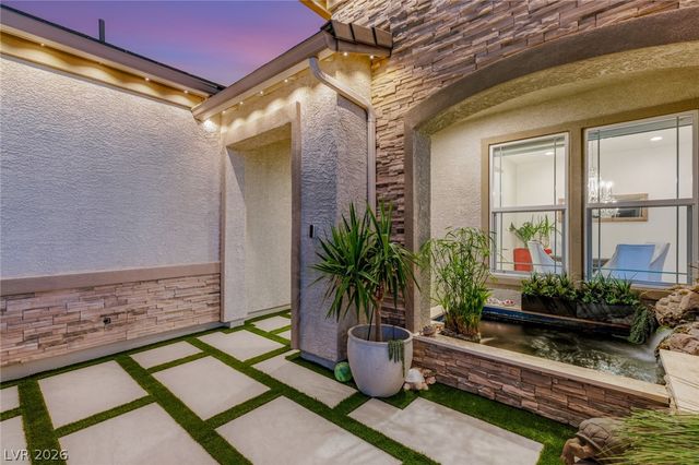 9935 Justin Earl Avenue, Las Vegas, NV 89149