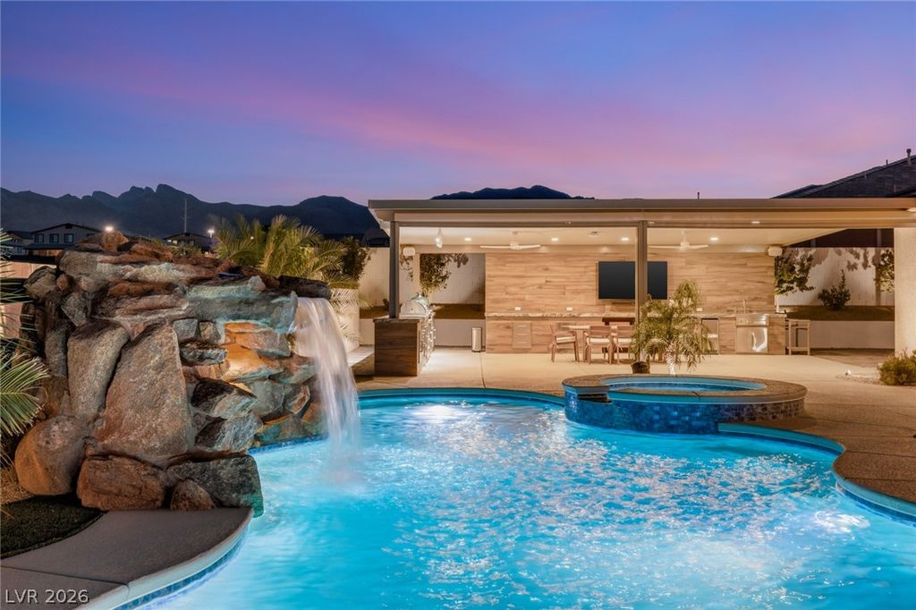 9935 Justin Earl Avenue, Las Vegas, NV 89149 — photo 3