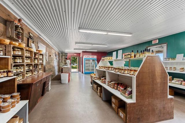 253 COUNTY HWY CE, Kaukauna, WI 54130