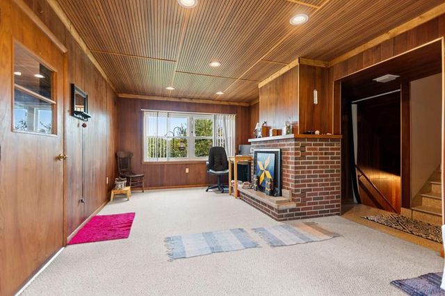 253 COUNTY HWY CE, Kaukauna, WI 54130