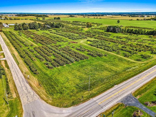 253 COUNTY HWY CE, Kaukauna, WI 54130