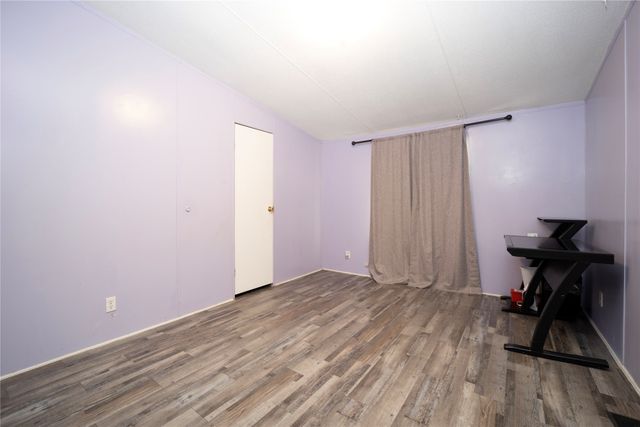 15960 Four Oaks Drive, Kemp, TX 75143