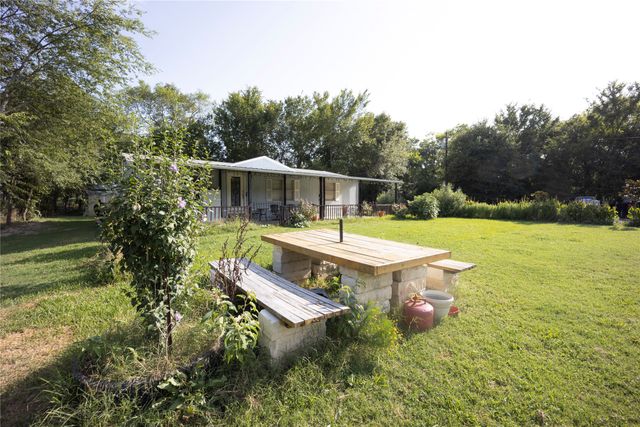 15960 Four Oaks Drive, Kemp, TX 75143