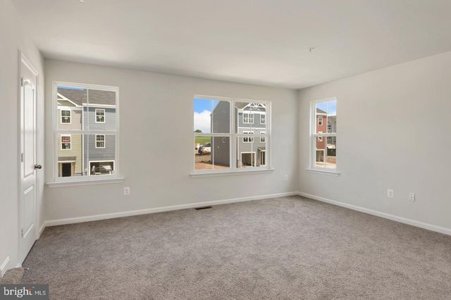 64 GRANT ST, Taneytown, MD 21787