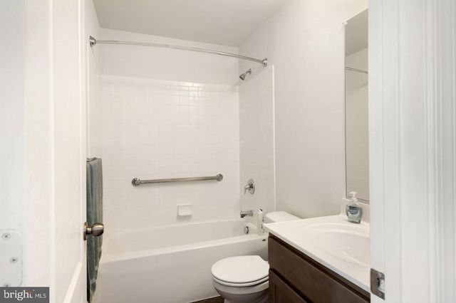 64 GRANT ST, Taneytown, MD 21787