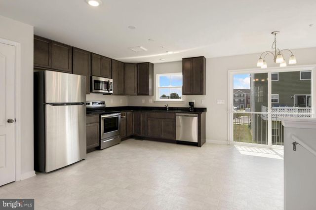 64 GRANT ST, Taneytown, MD 21787