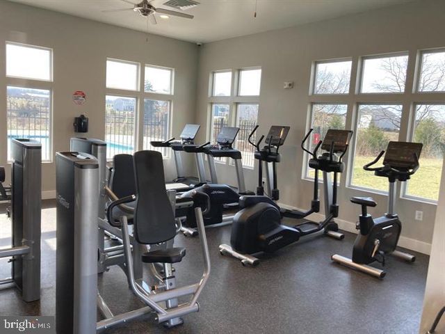 64 GRANT ST, Taneytown, MD 21787