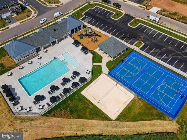 64 GRANT ST, Taneytown, MD 21787