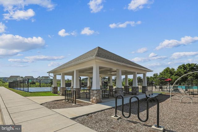 64 GRANT ST, Taneytown, MD 21787