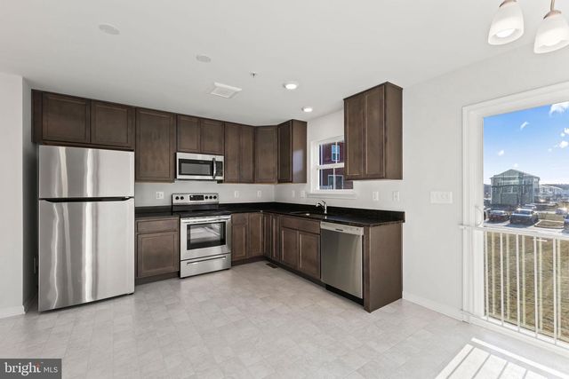 64 GRANT ST, Taneytown, MD 21787