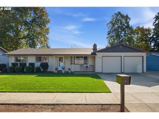 17114 Se MADISON St, Portland, OR 97233