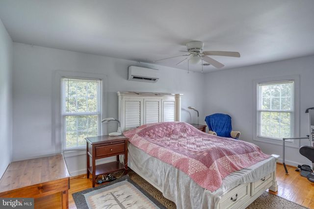 994 VERNON RD, Harrington, DE 19954