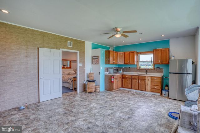 994 VERNON RD, Harrington, DE 19954