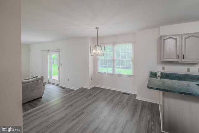 89 HADRIAN CT, Martinsburg, WV 25403