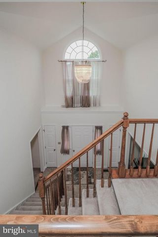 89 HADRIAN CT, Martinsburg, WV 25403