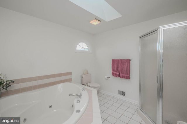 89 HADRIAN CT, Martinsburg, WV 25403