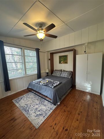 103 Teaberry Lane, Newland, NC 28657