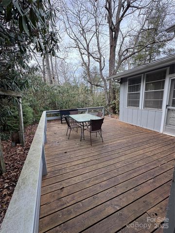 103 Teaberry Lane, Newland, NC 28657