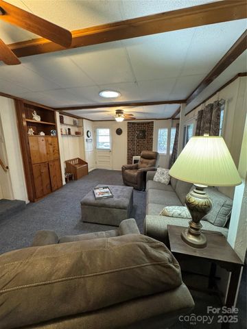 103 Teaberry Lane, Newland, NC 28657