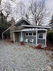 103 Teaberry Lane, Newland, NC 28657