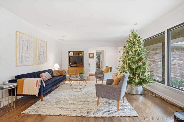 2817 E 39th Street, Tulsa, OK 74105