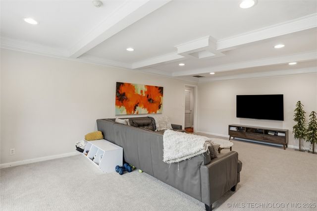 2817 E 39th Street, Tulsa, OK 74105