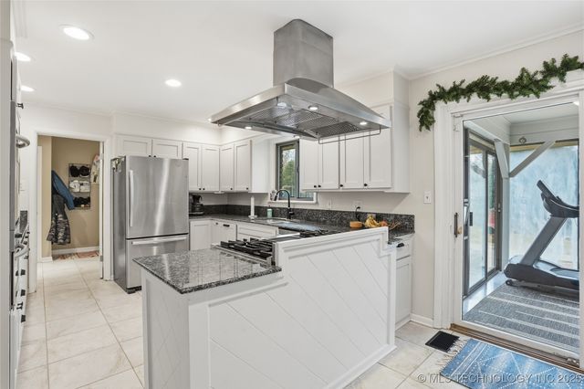 2817 E 39th Street, Tulsa, OK 74105